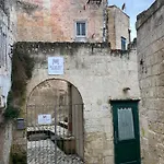 乐维德莫斯特住宿加早餐旅馆 招待所 马泰拉